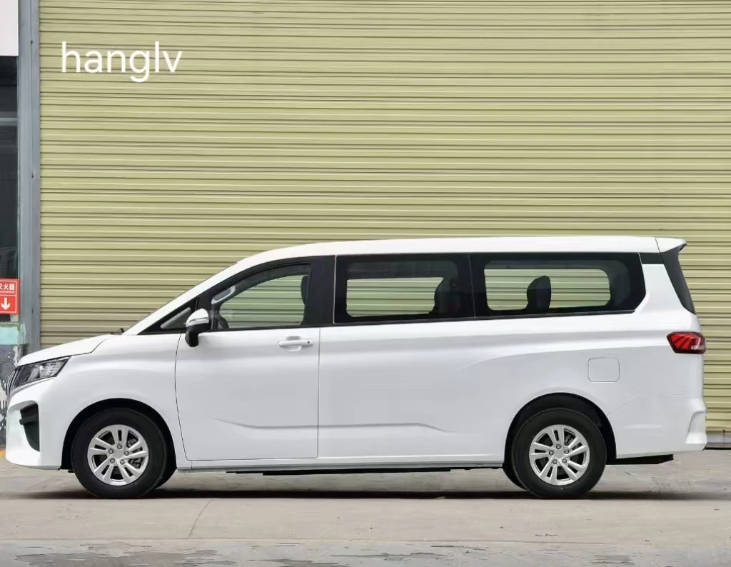 High quality BAW CNG gasoline stow in go 9 seater delivery mini van cleef box for sale