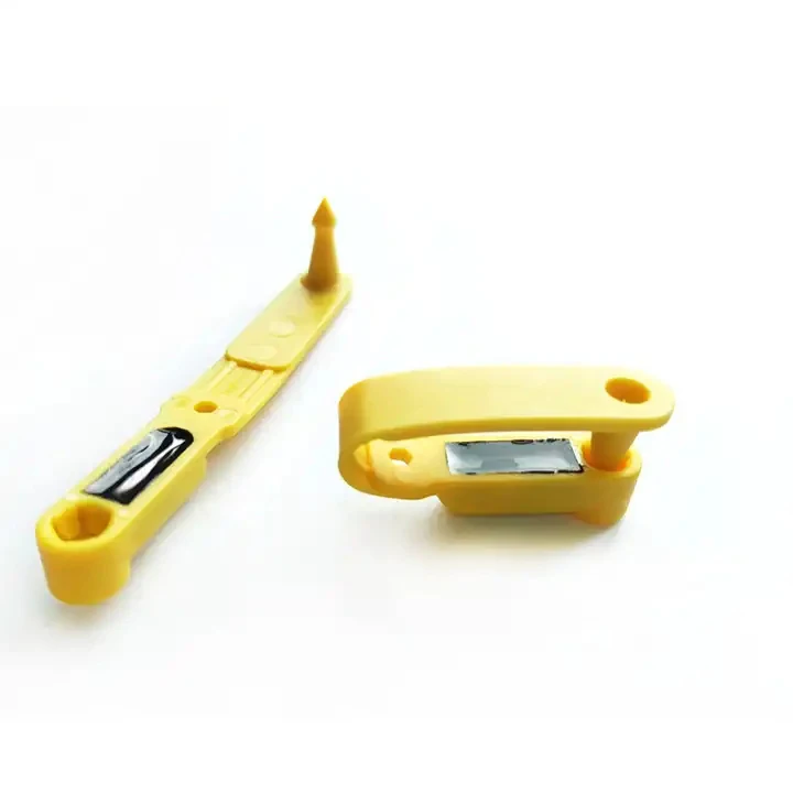 CMRFID Livestock Sheep Labels Goats Eartags Rfid Animal Ear Tag For Animal