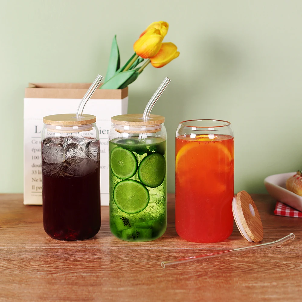 Wholesale High Borosilicate beer glass can cup with bamboo lid and straw