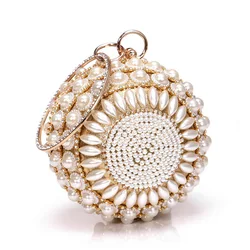 The new ball design with rhinestone paste is suitable for large banquet party hand bag clutch bag evening metal bag
