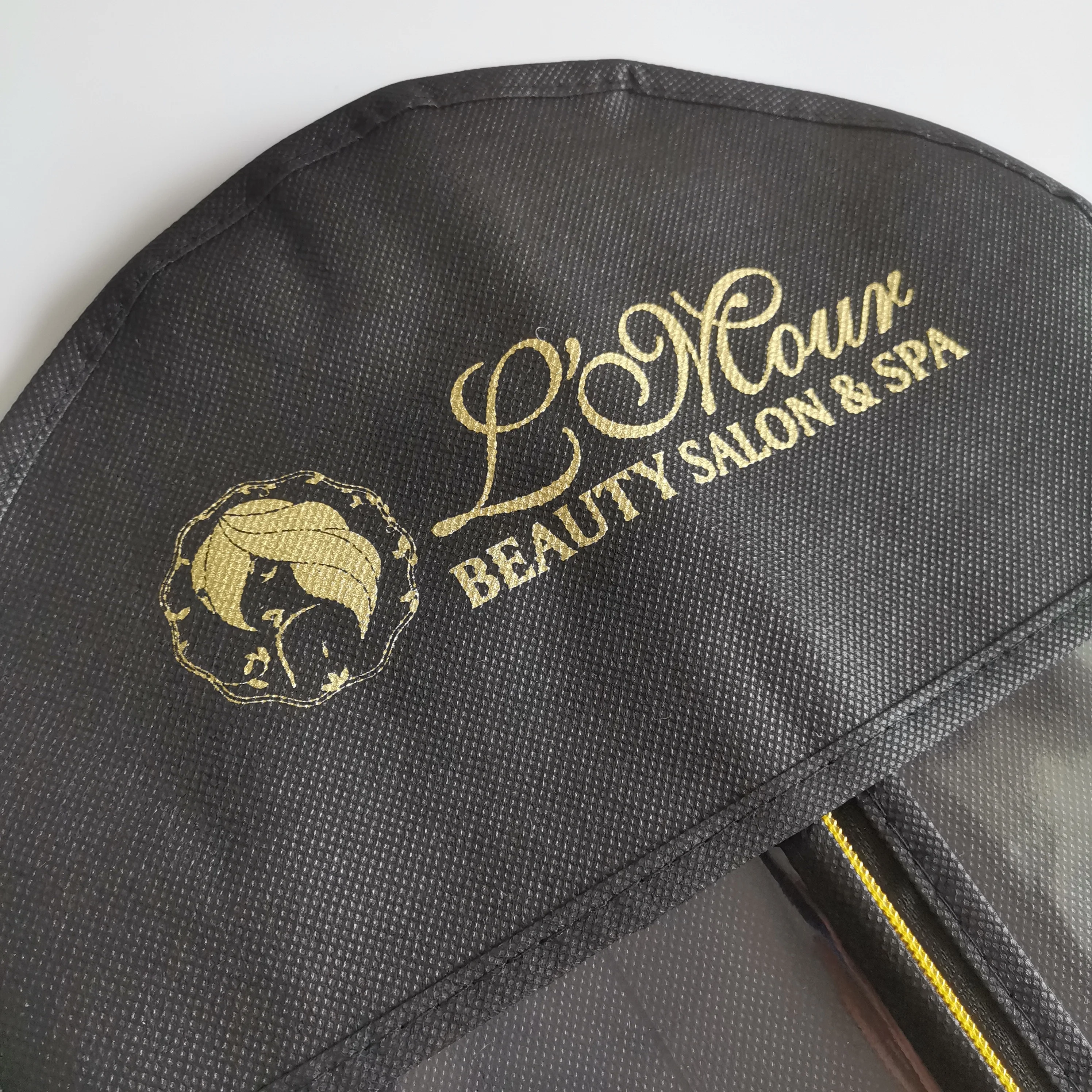 custom logo brand set wooden black clothes hanger Wig storage bag custom wood hair extension hanger