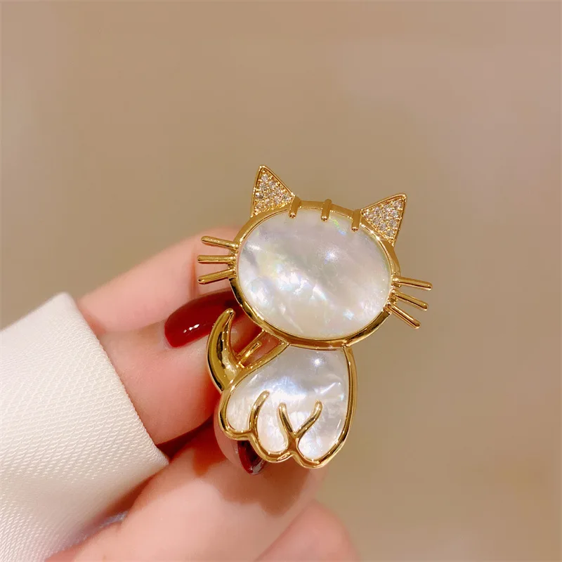 New Women Luxury Animal Pin Buckle Korean high-end natural shell Brooches Beautiful Cute Cat Brooch