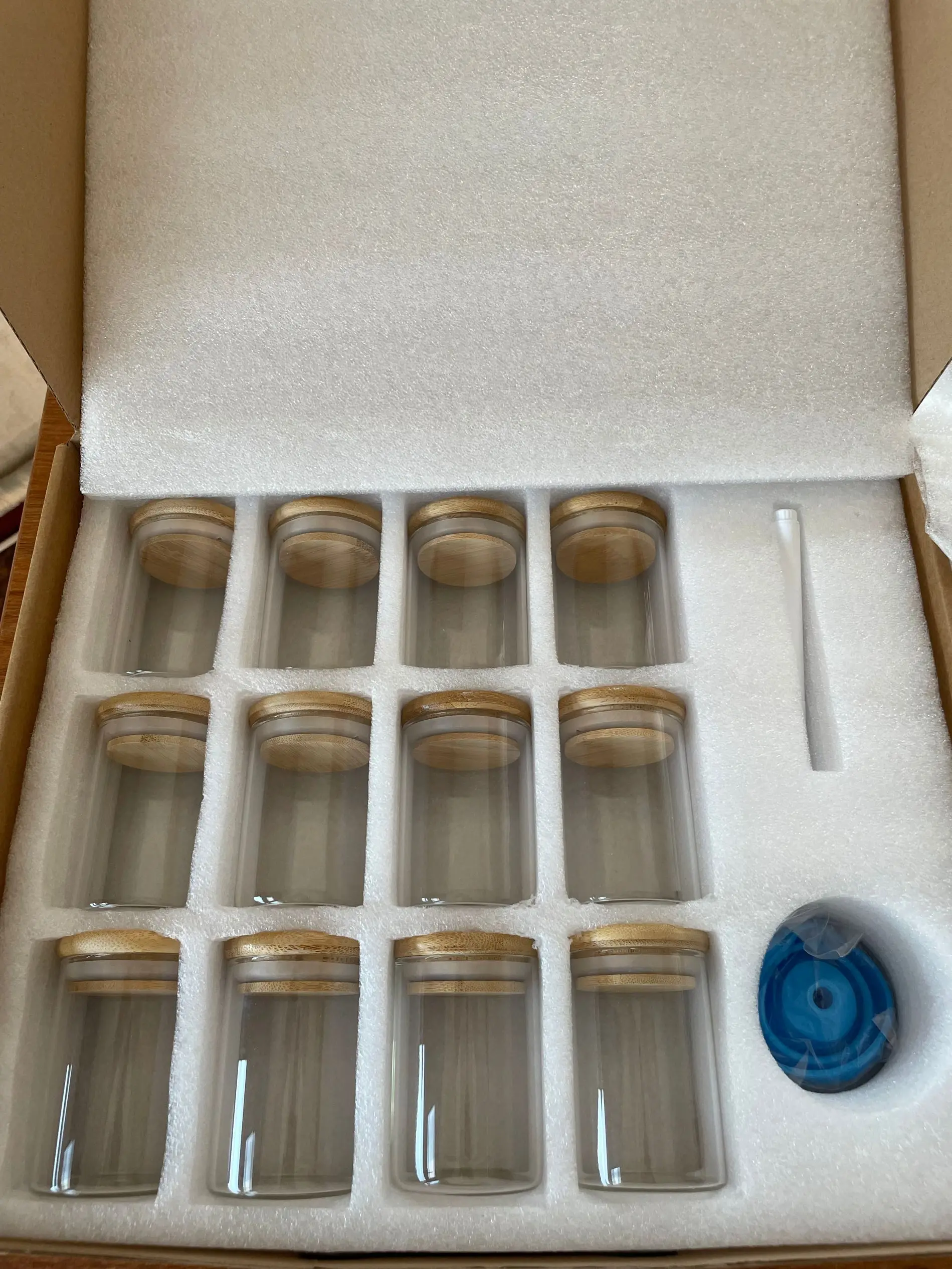 1oz 2oz 4oz 8oz 10oz transparent food spice glass bamboo wooden lid container storage jars with bamboo lid GSJ-18S