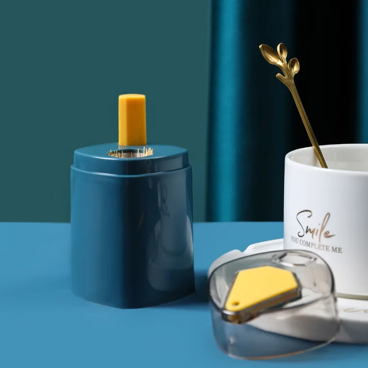 Scandinavian style automatic pop-up toothpick box, push-type transparent toothpick jar, portable toothpick bucket for household