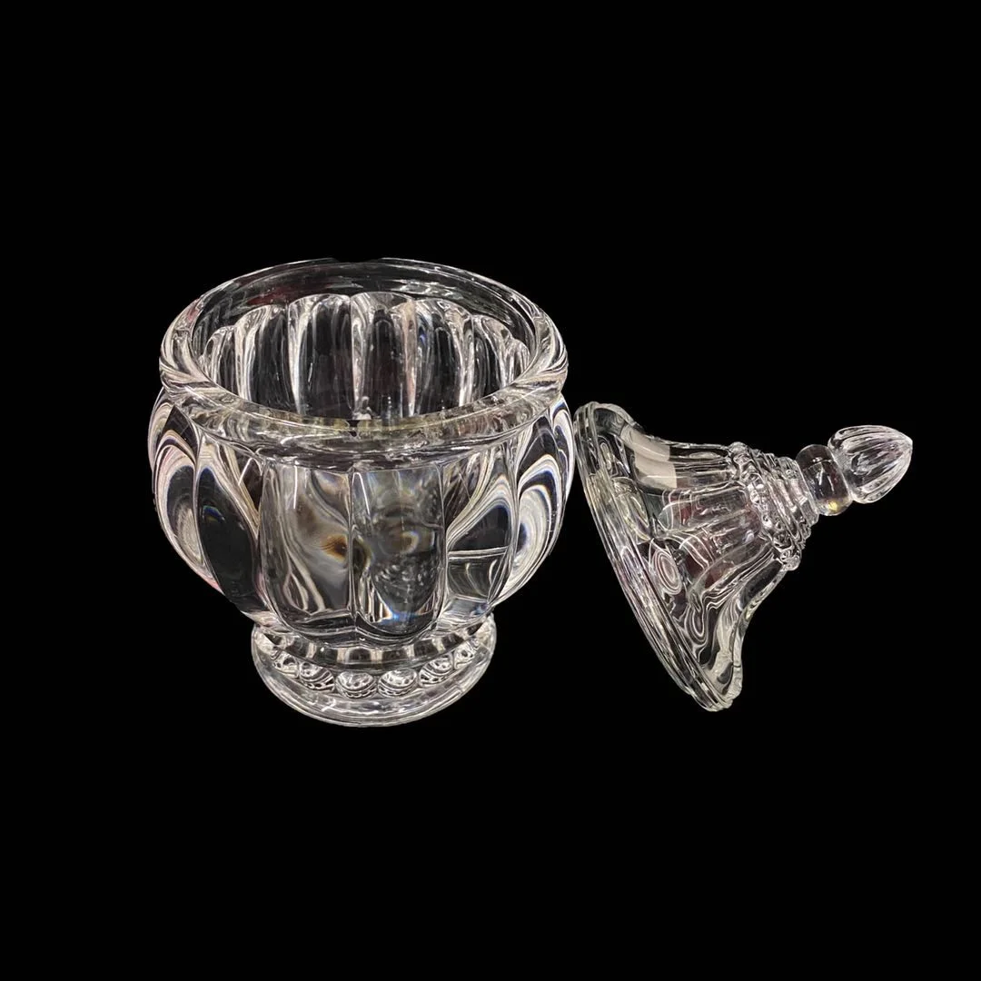 
2021 hot lantern shape glass candy jar jewelry box candle holder with lid for wedding holiday and home 