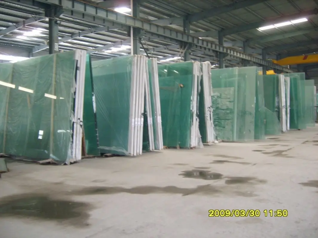 Excellent Quality Float3300*2250mm 3.2mm Ultra White Window Glass Processing