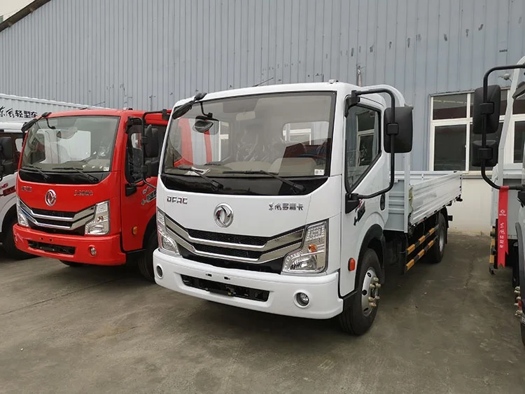 Hot sale mini Chinese Dongfeng diesel Euro 5 light cargo truck for sale