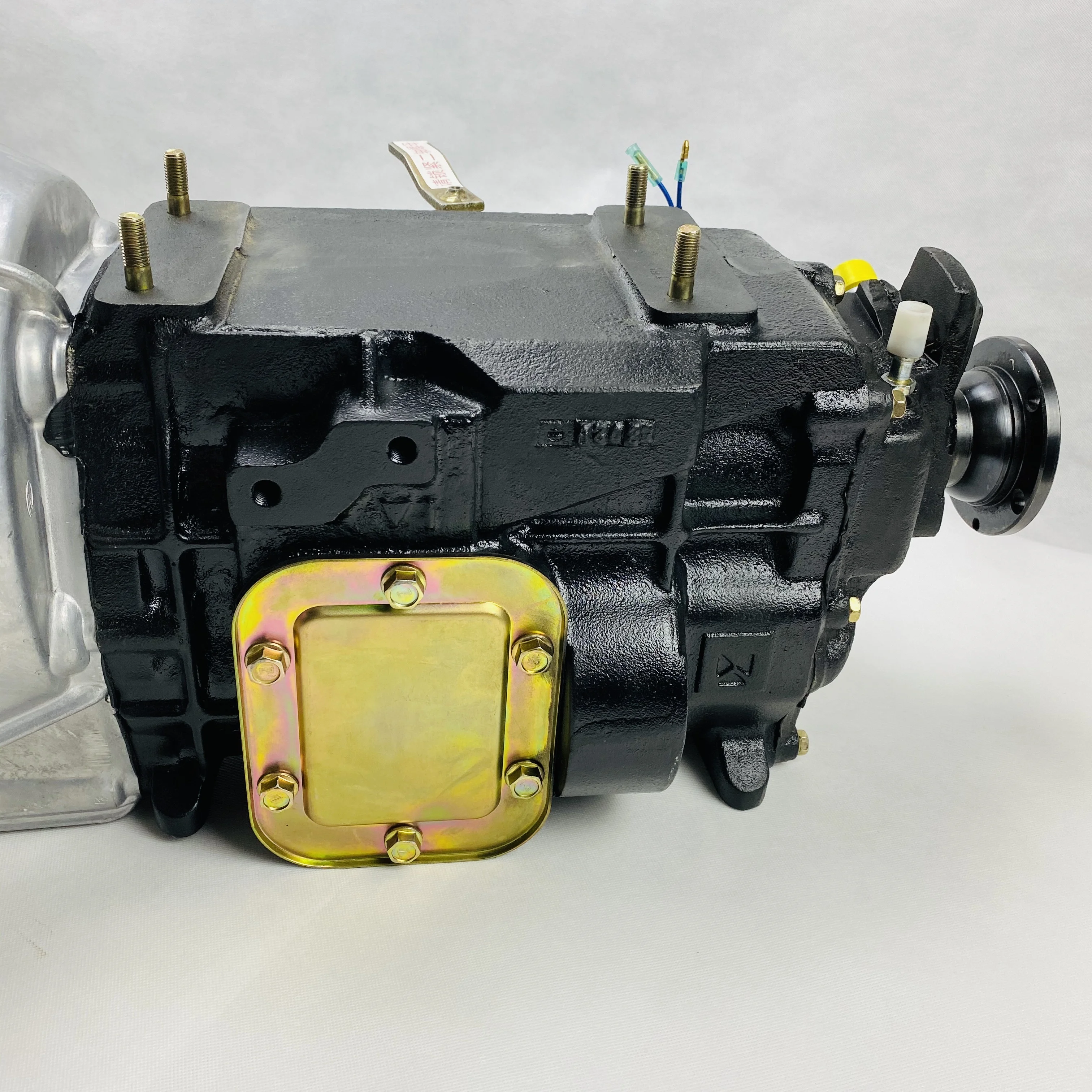 Transmiss коробка передач для JMC Isuzu NKR NHR 4JB1 2.8L MSB-5M в