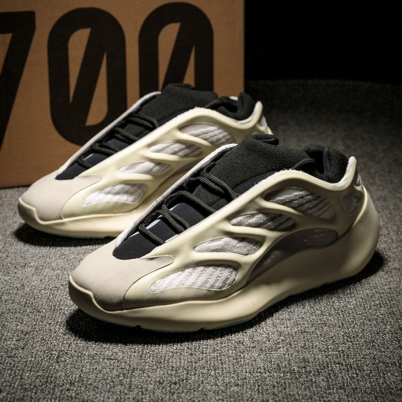 
2021 Latest Design Original High Quality Yeezy Shoes Men Fashion Yeezy 700 V3 Running Sports Shoes 