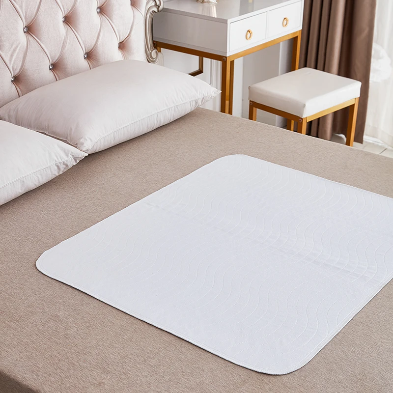 Custom Quilted Breathable Waterproof Underpads Washable Reusable Cloth Incontinence Adult Bed Urine Pad Pet Pee Pad