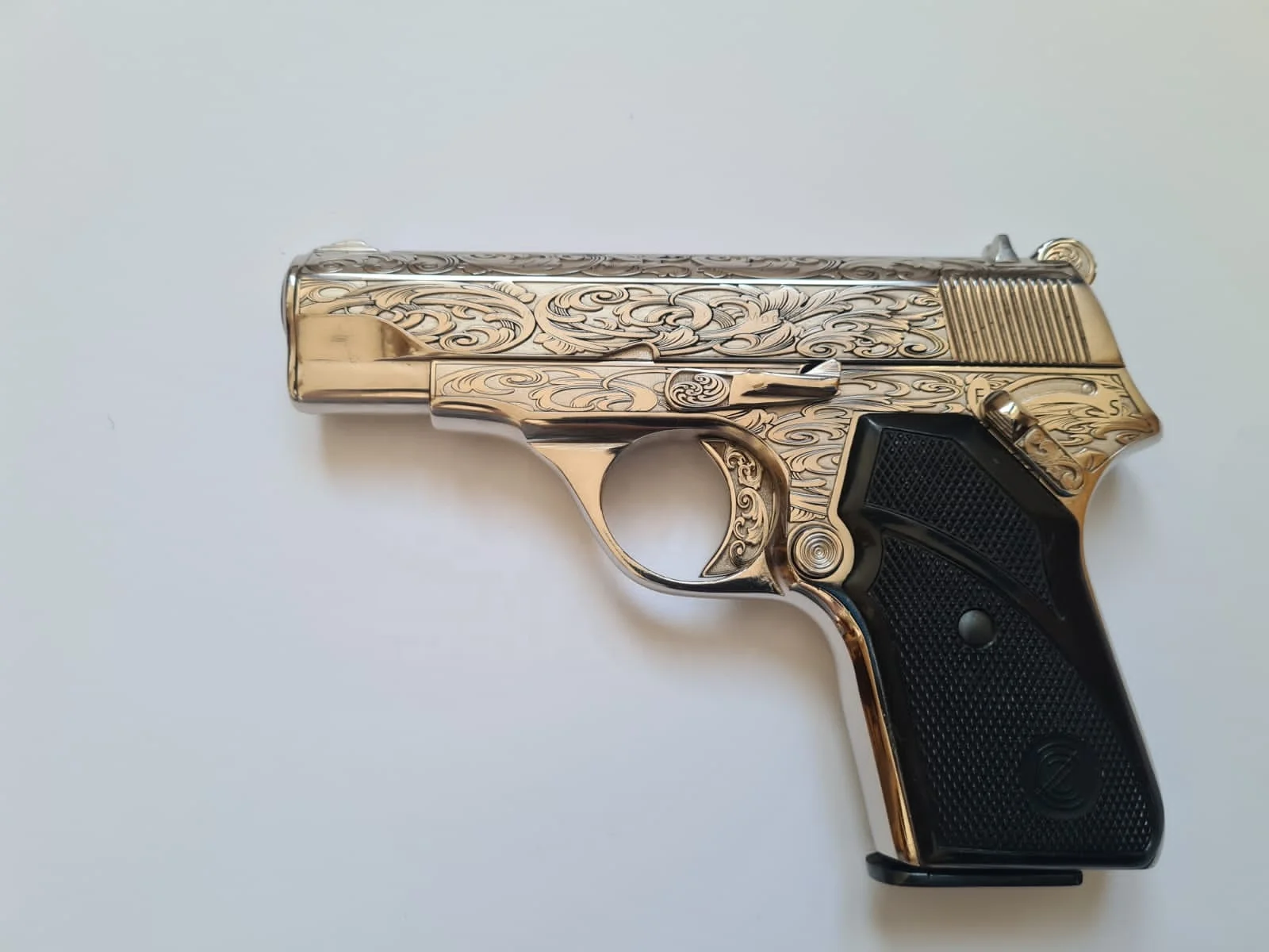 20w 100w mini portable rotary marking machine laser gun engraving machine portable fiber laser marking machine for gunsmith