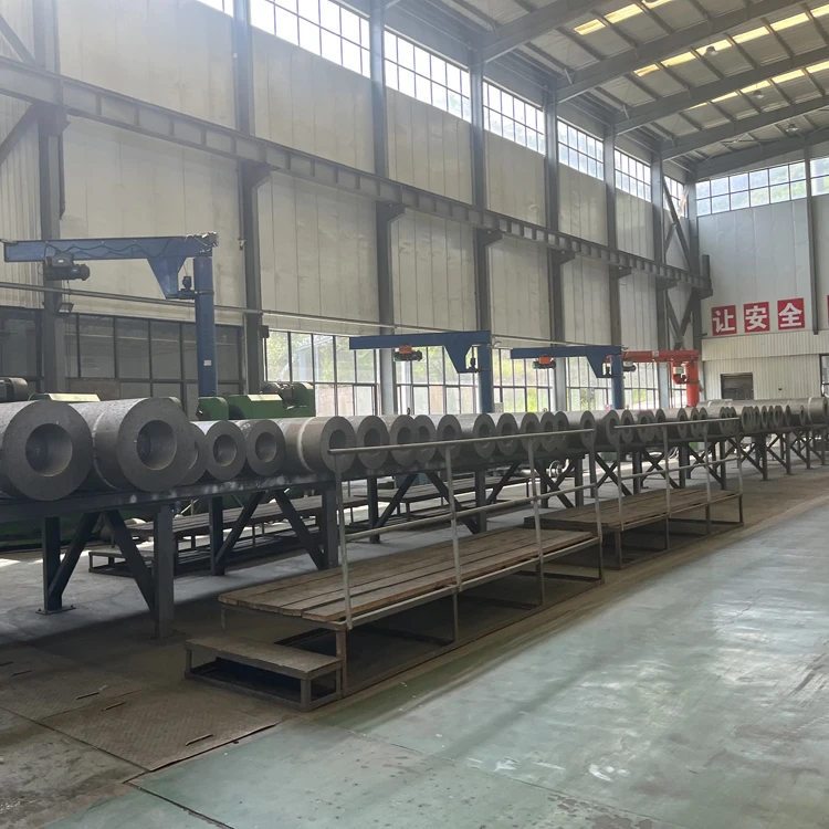 RP HP UHP 200mm Carbon Graphite Electrodes for Industrial Use in Ladle Furnace and Electric Arc Furnace