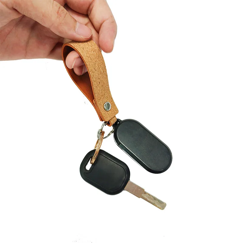 2024 Wholesale Customized customized luxury popular style portable Leather Key Holder  key chain for car
