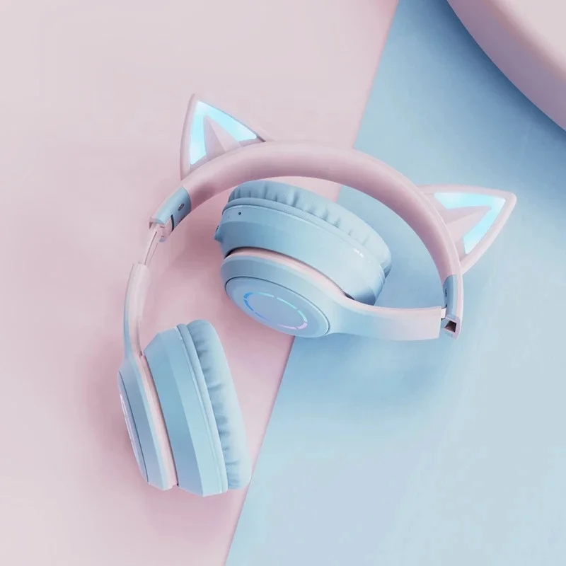 Christmas Gifts Lovely Cat Ears Gradient Colorful LED Light Foldable Wireless Headphone Gaming cute headphones for girls bt029c