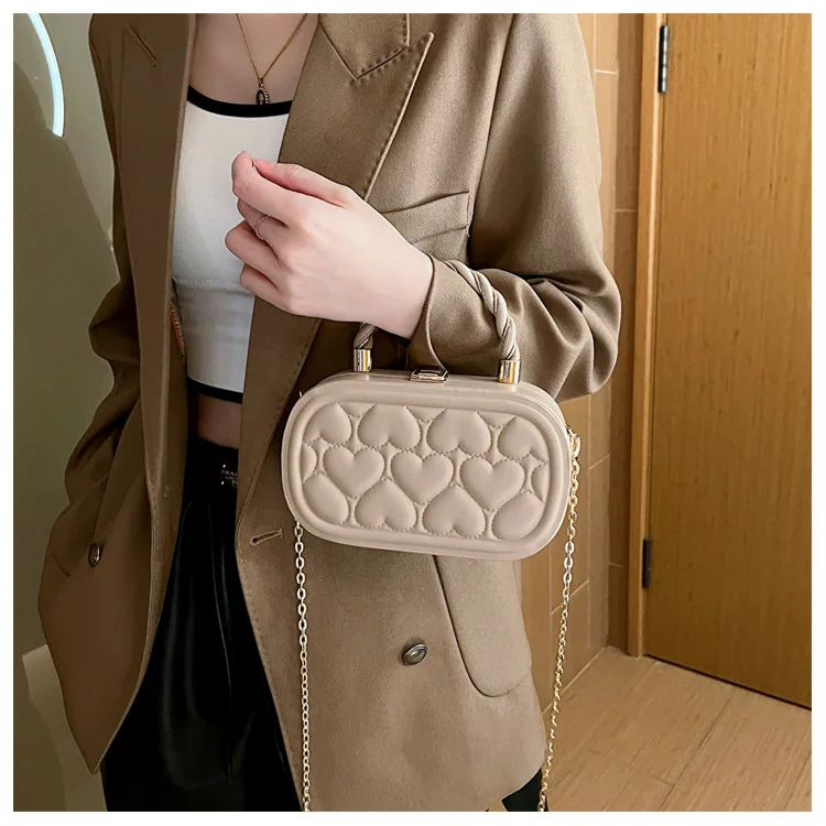 New Versatile and Popular Niche Chain Crossbody Bag Portable Box Small Square Shoulder Handbag for Women