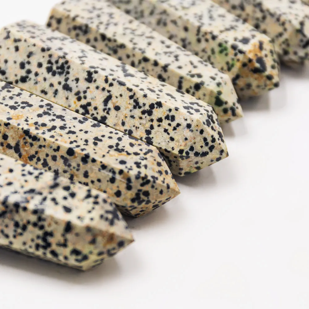 Wholesale Natural Gemstone Folk Crafts Fengshui Quartz Tower Healing Stones Dalmation Crystals Point For Decoration