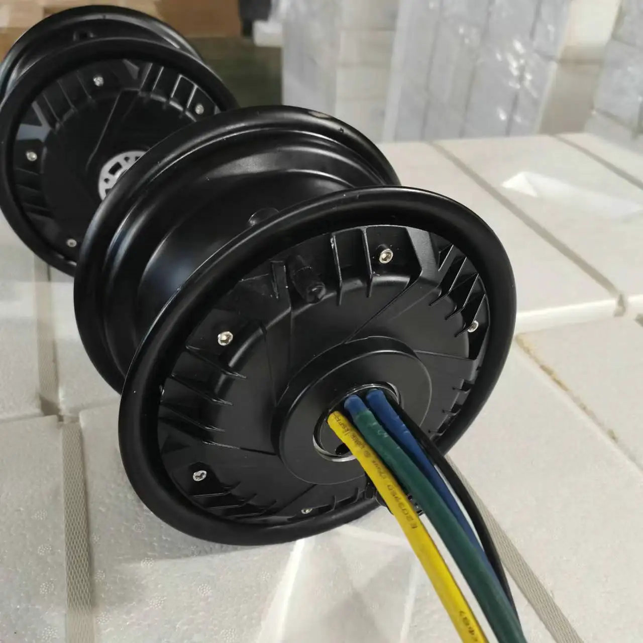 High Power Motor 7inch 60v72v84v4000w5000w 90mm height Magnetic Steel Install 16X8.00-7 or 13*5.00-7 Tyre Fork Opening 170mm