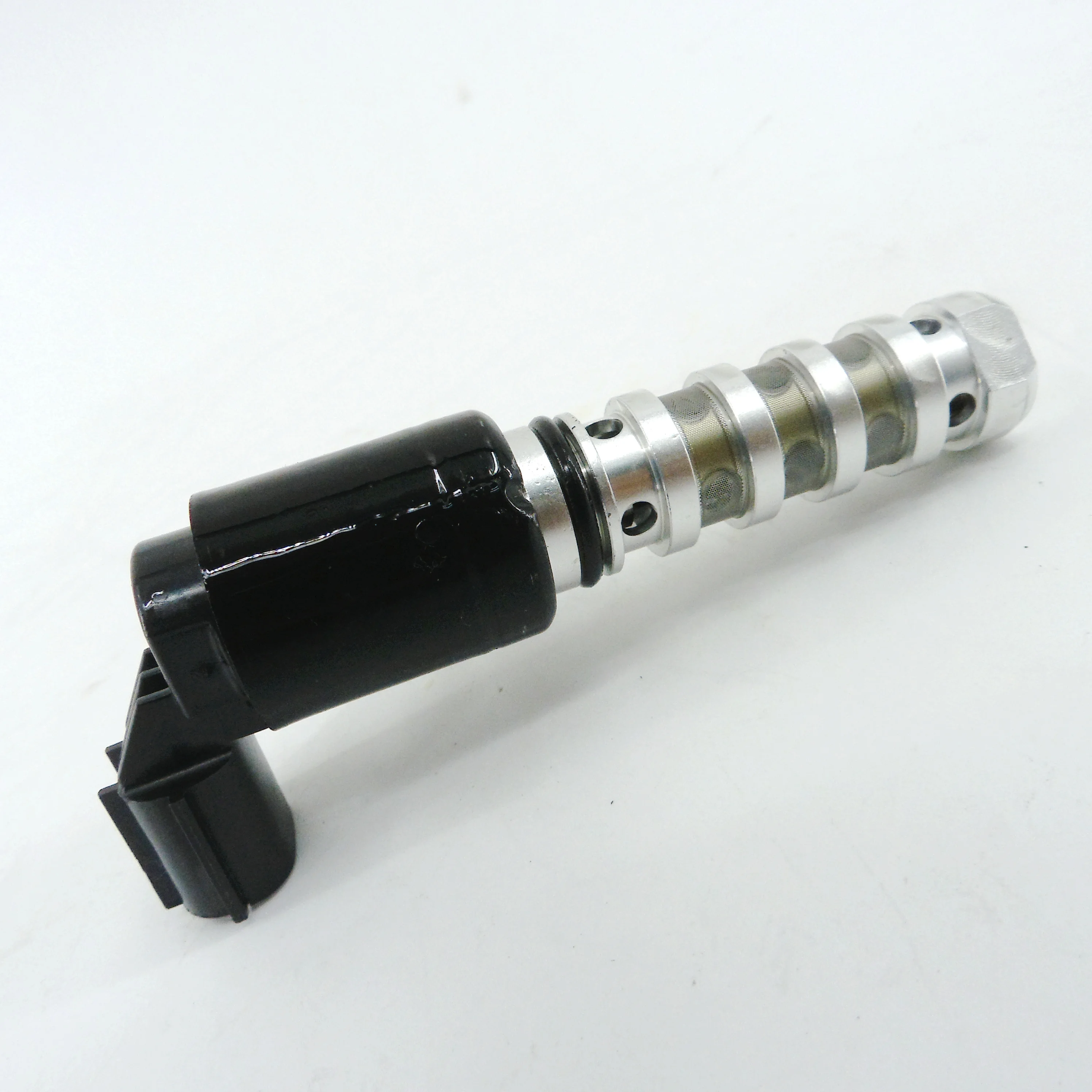 
OIL CONTROL VALVE ASSY For HYUNDAI KIA 24375-26500 2437526500 