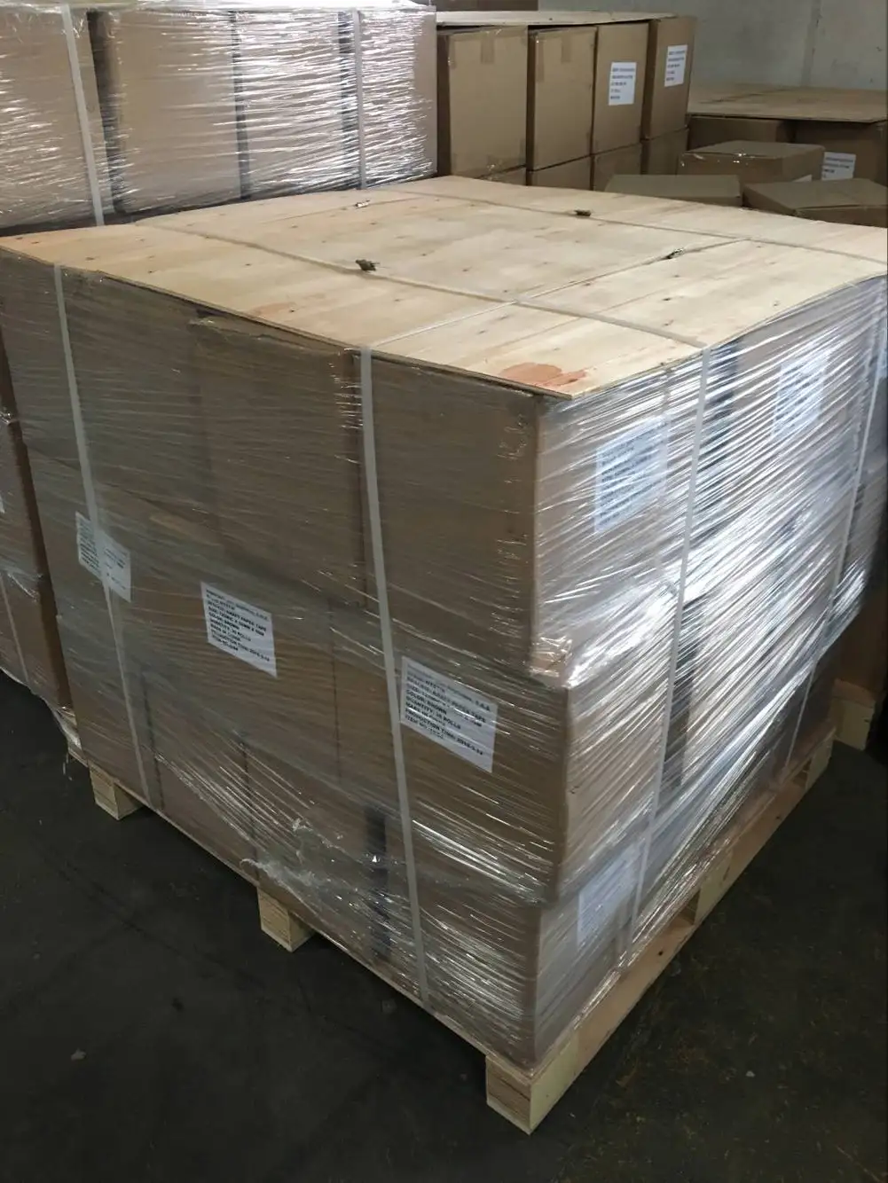 Factory supply clear BOPP jumbo roll cold lamination film transparent sticker for label lamination