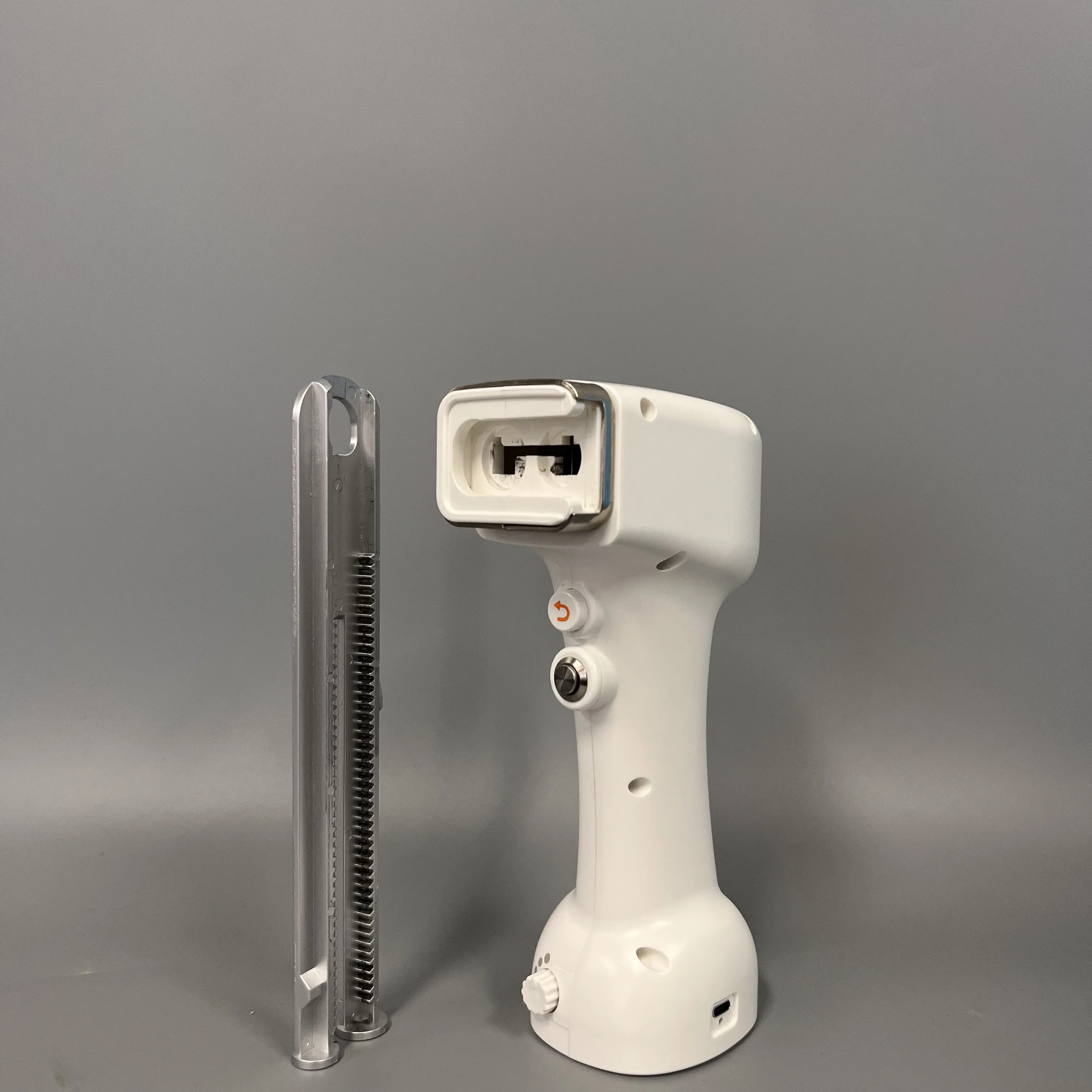 Пластиковый диспенсер для клея 50 мл