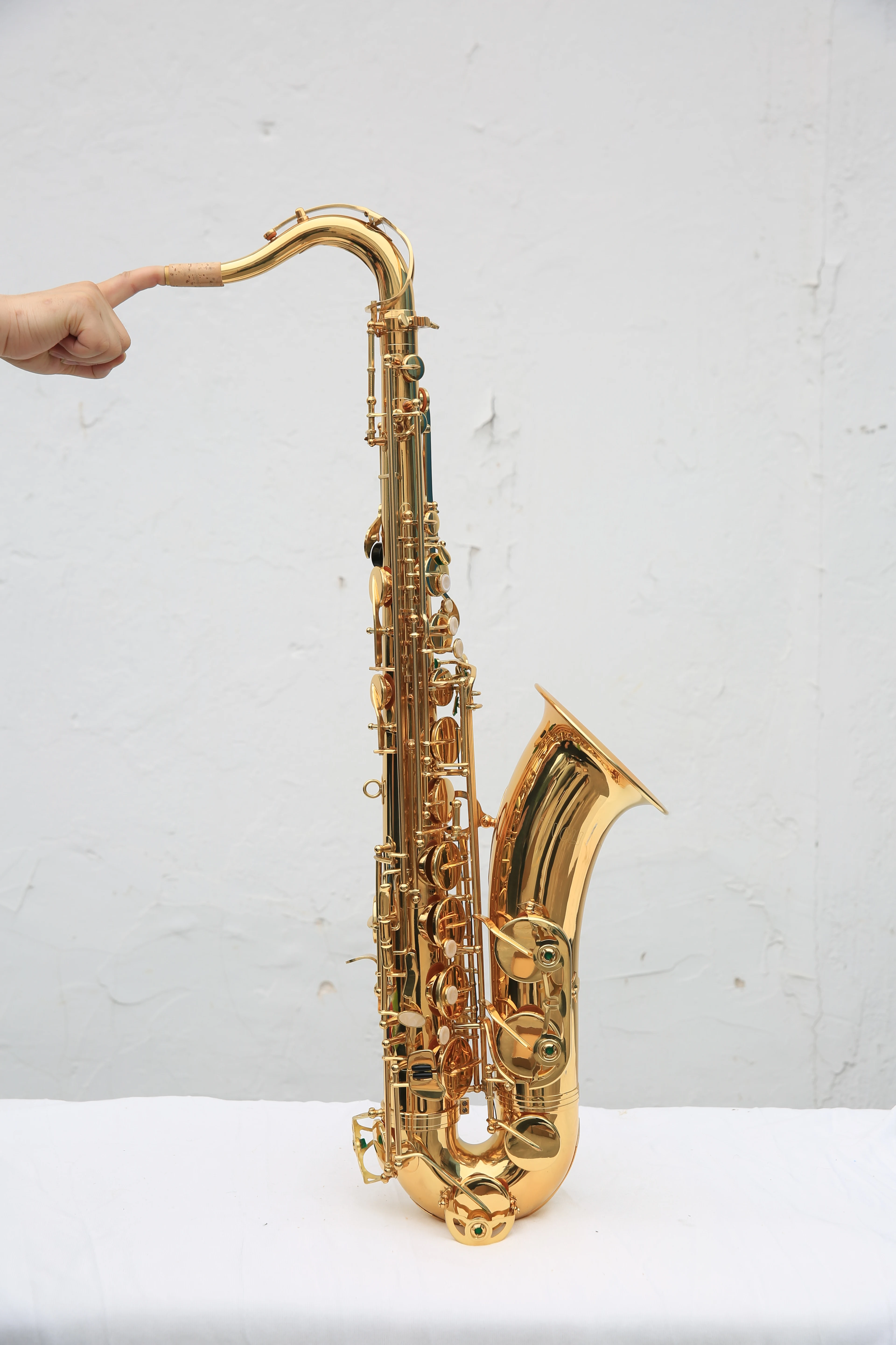 Hot selling high quality inexpensive cost-effective saxophone Professional saxophone