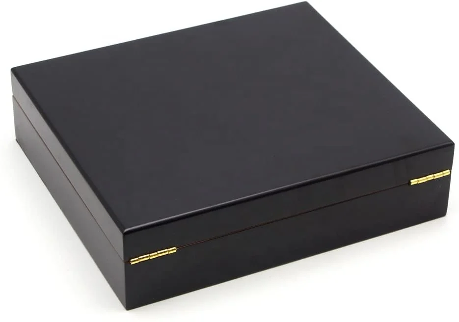 Black Desktop Cigar Humidor Box Humidifier Hygrometer Cedar Lined Holds cigarette case to 20-30 Cigars Box