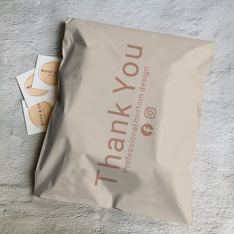 Экологичные биоразлагаемые и компостируемые пакеты для почтовых отправлений из полилактида и кукурузного крахмала с пользовательским логотипом