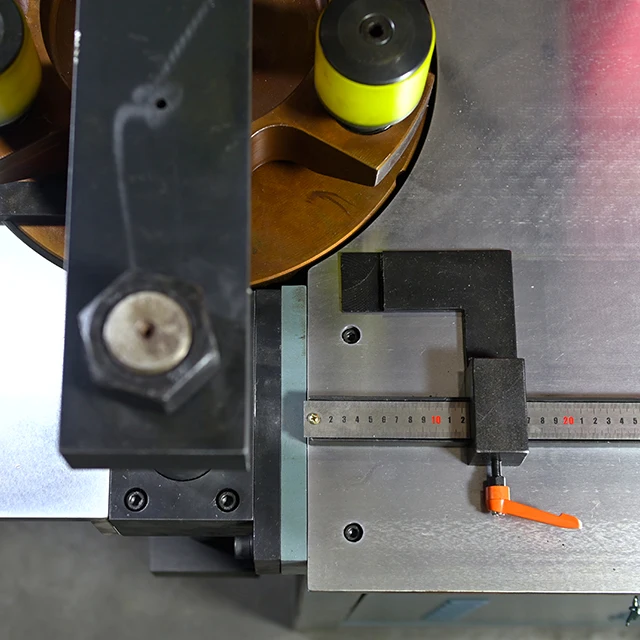 Bus processing machine hydraulic bar bending machine electric copper bar bending machine