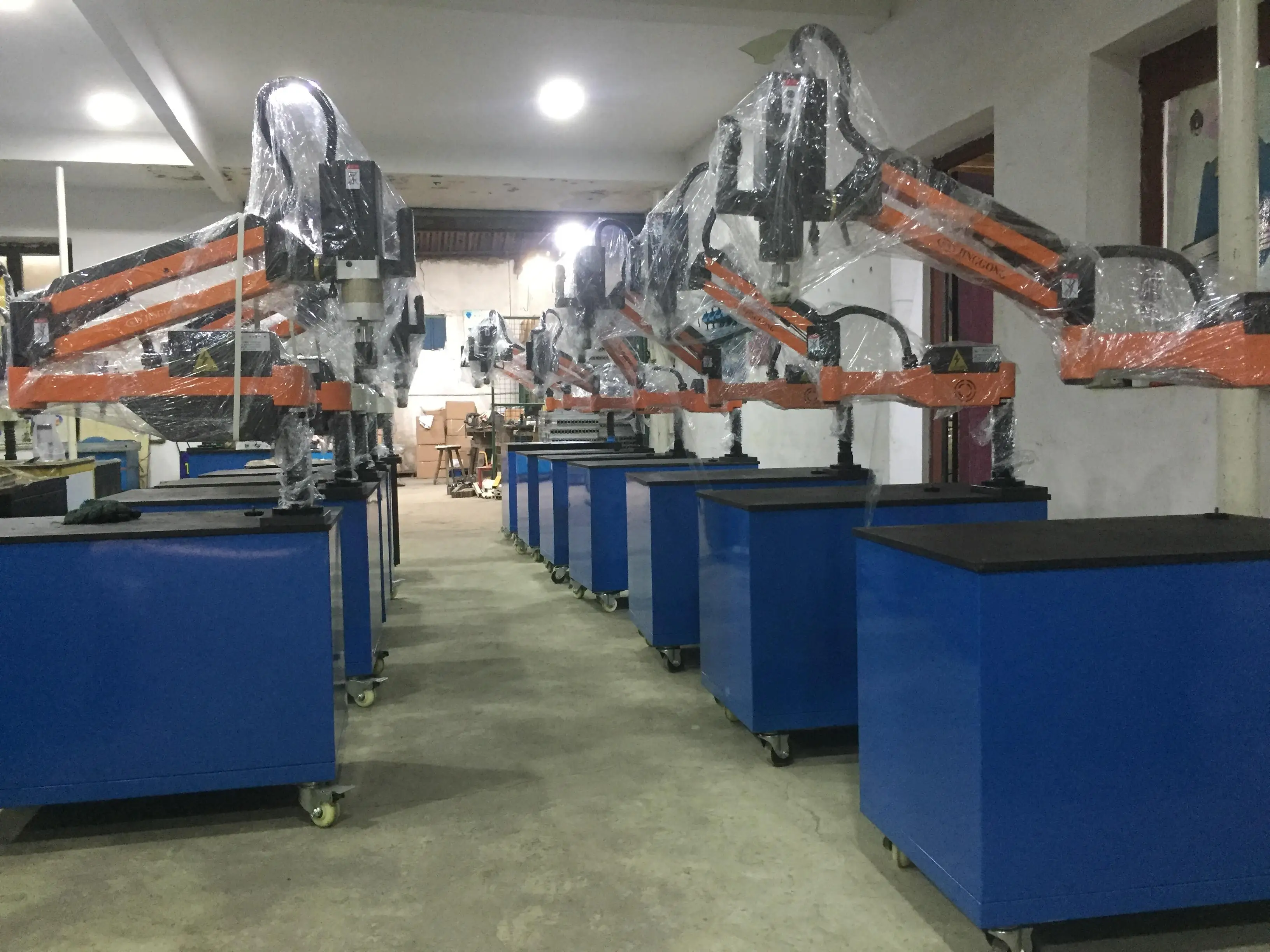 Сделано в Китае автоматическая полностью автоматическая машина для нарезания резьбы