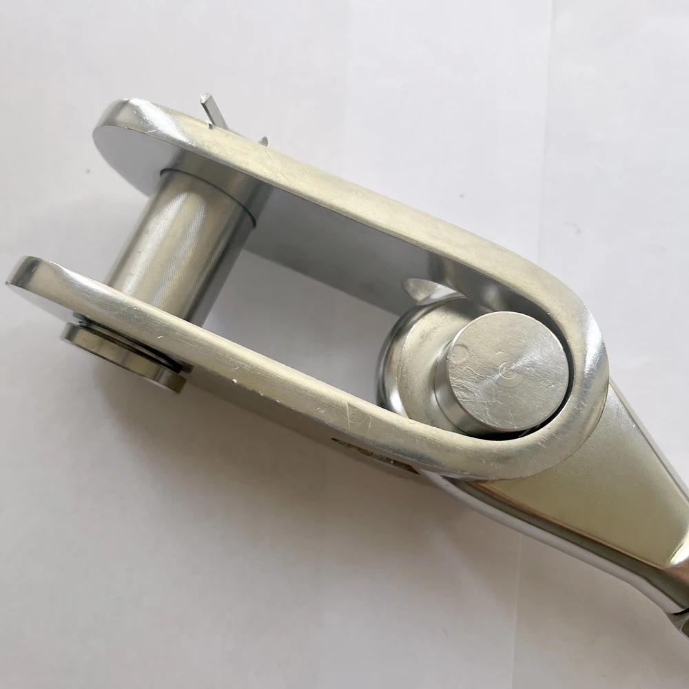 Stainless steel eye style toggle thread terminal type swage rigging terminal