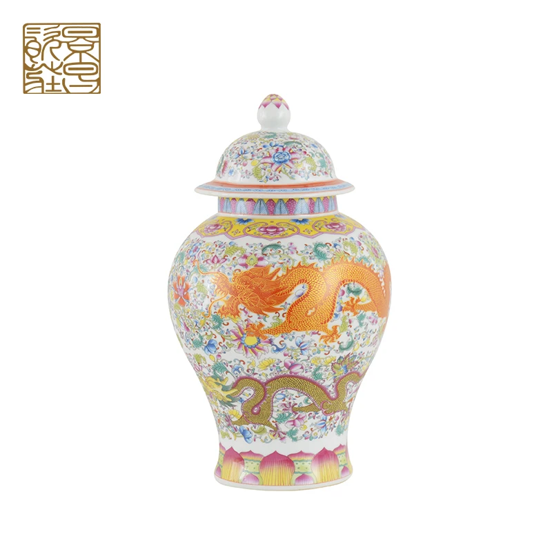 Nordic Modern Porcelain Decorative Vase Embossed Unique Ceramic Flower Vase for Stylish Home Decor With Lid