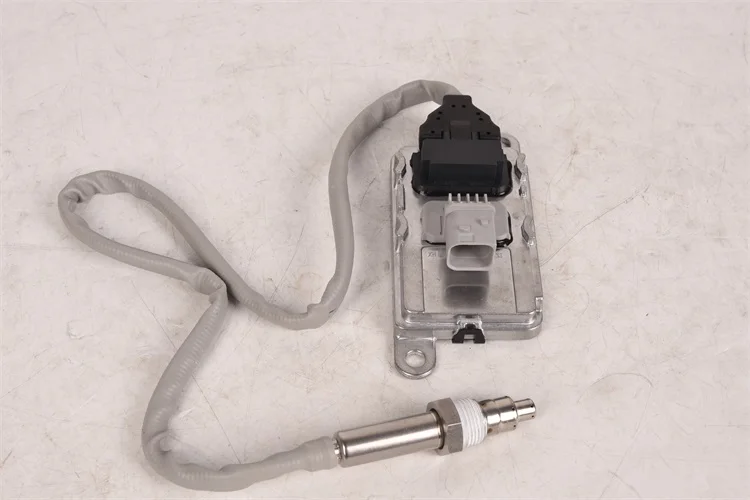 Proper Price Top Quality Guaranteed 24V Nitrogen Oxygen Sensor NOX Sensor Gas Systems 2294290 5WK97400  For SCANIA