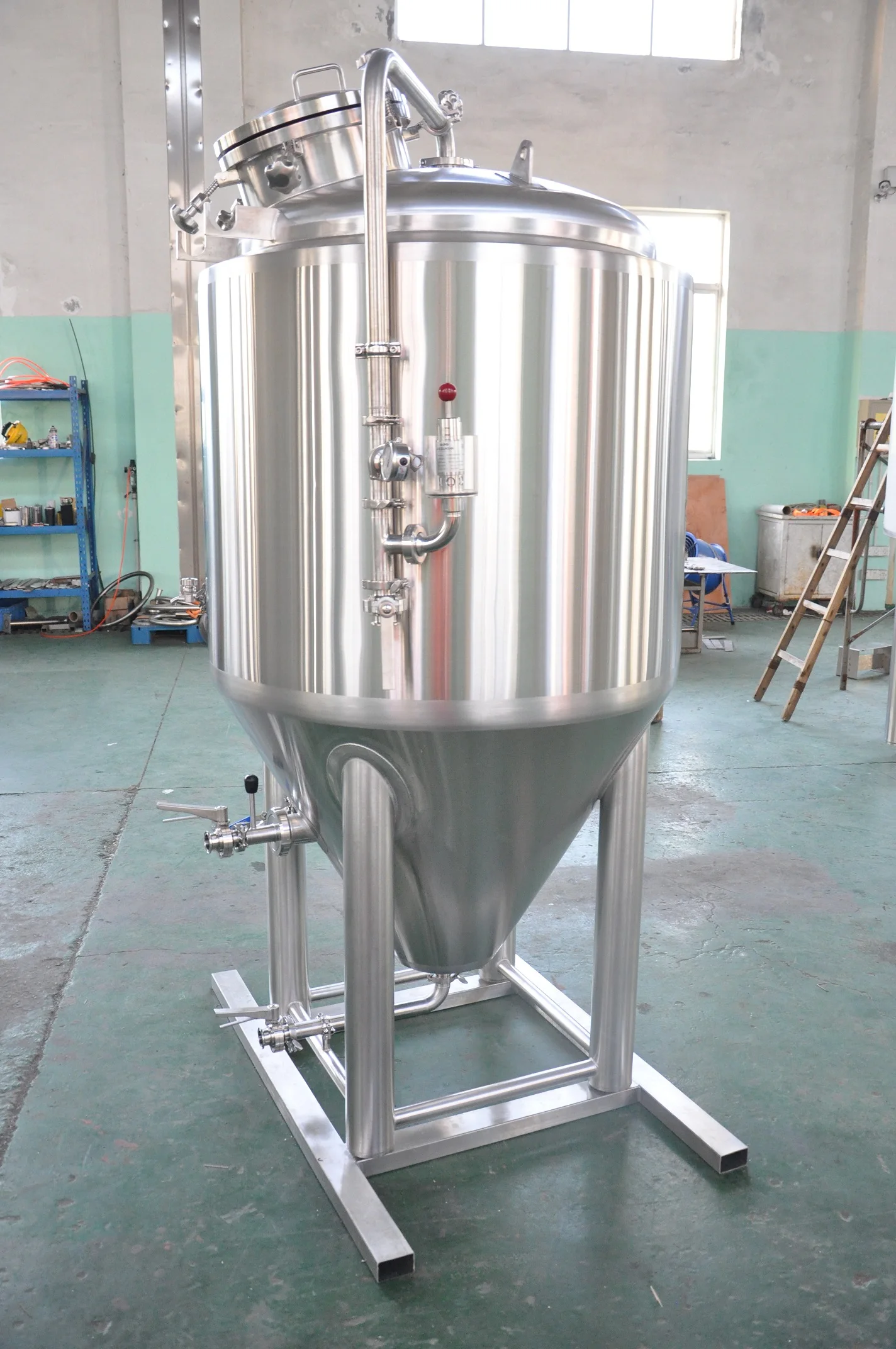 
glycol jacket 500L beer fermenter tank 
