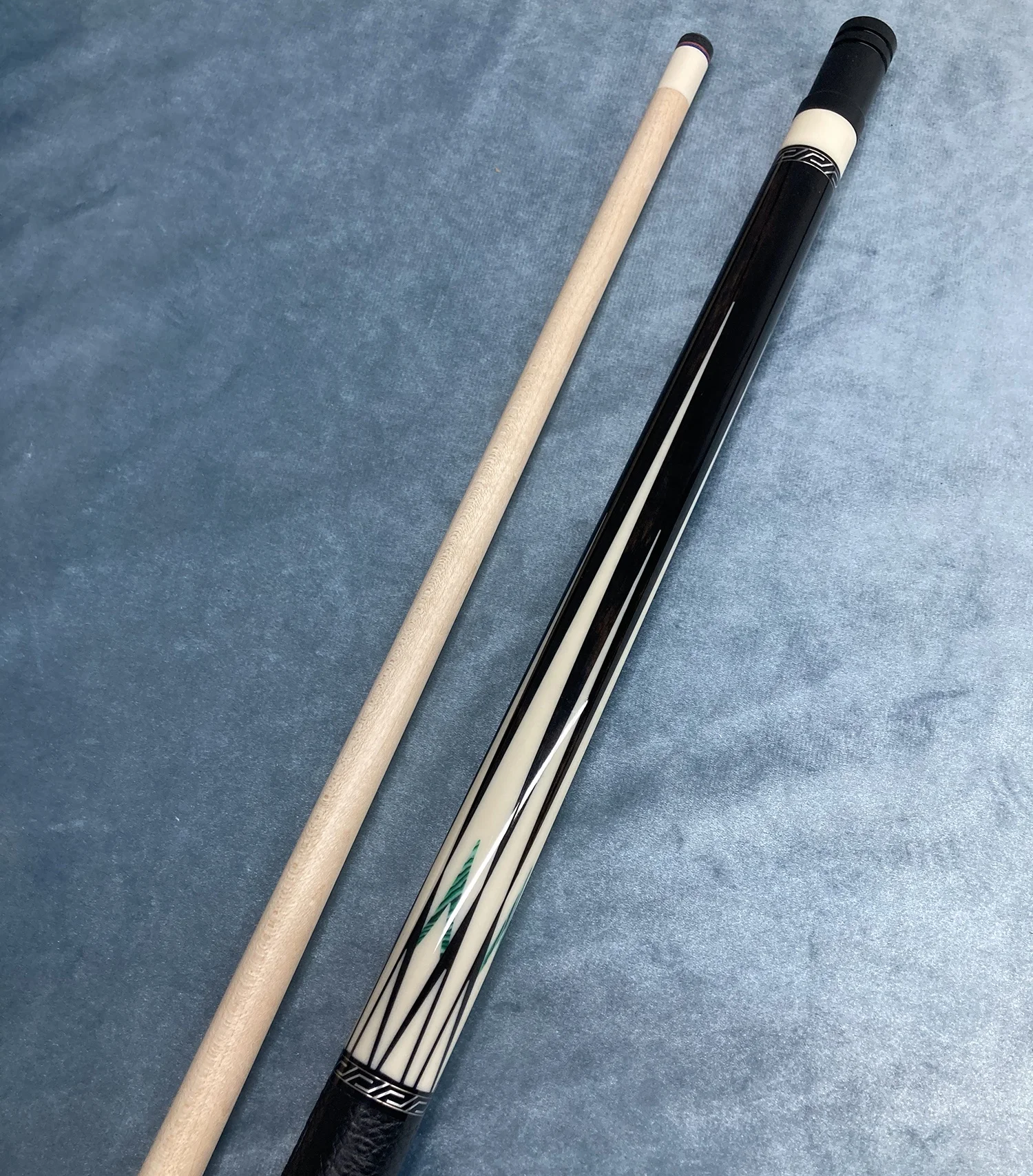 58 inch 2-pc Handmade engraved maple inlay billiard cue stick