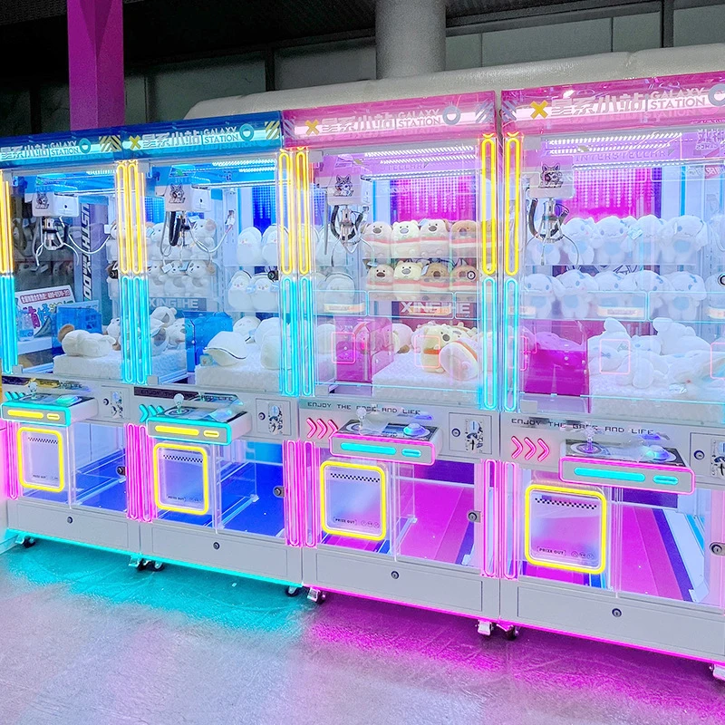 Shopping malls put doll machine can be remote control OEM can be cashed in coin grabbing machine