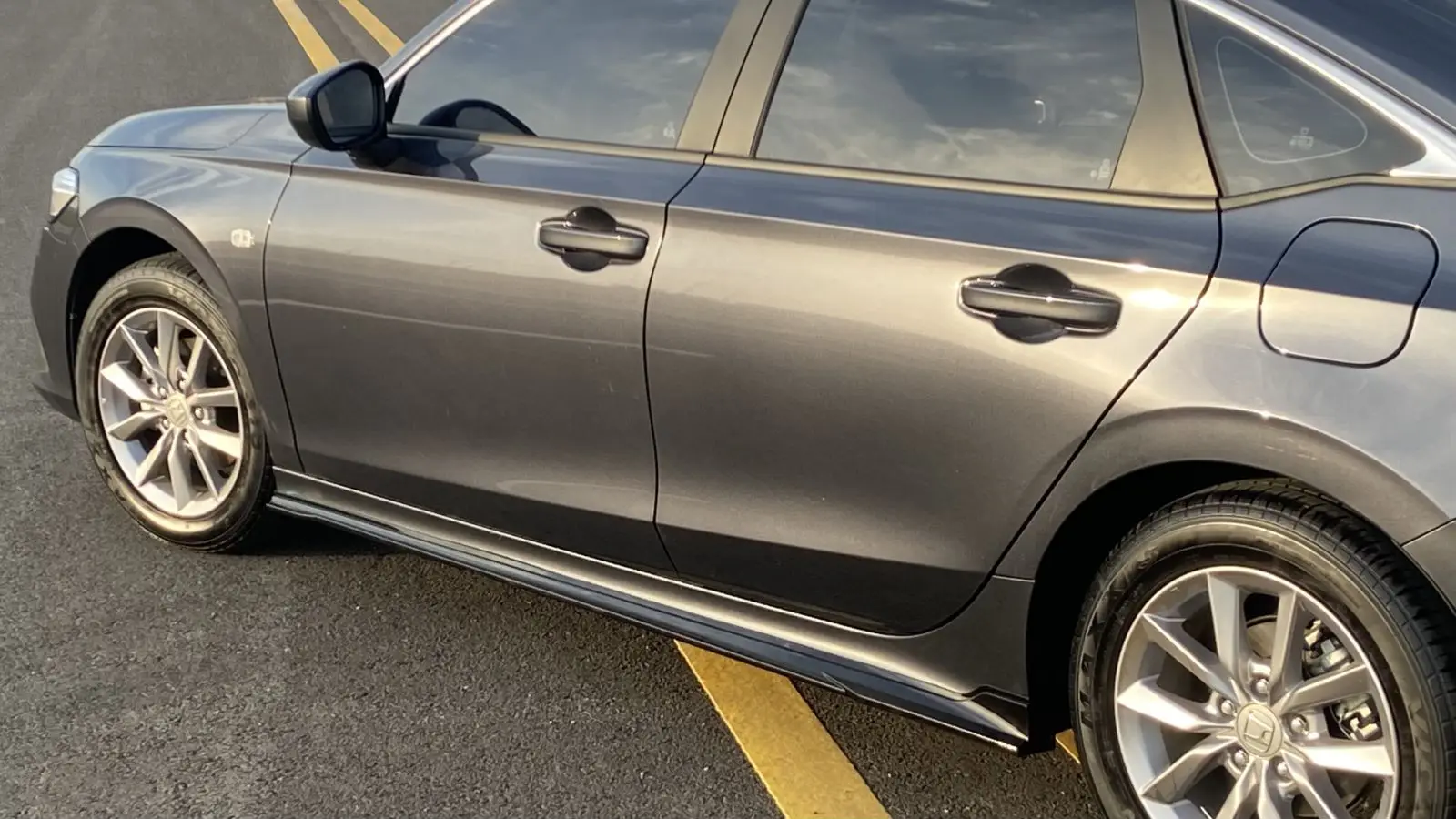 New Design ABS Plastic  Car Bumper Accessories Cover  Side Skirt For 11th Gen Honda Civic 2022 Fe