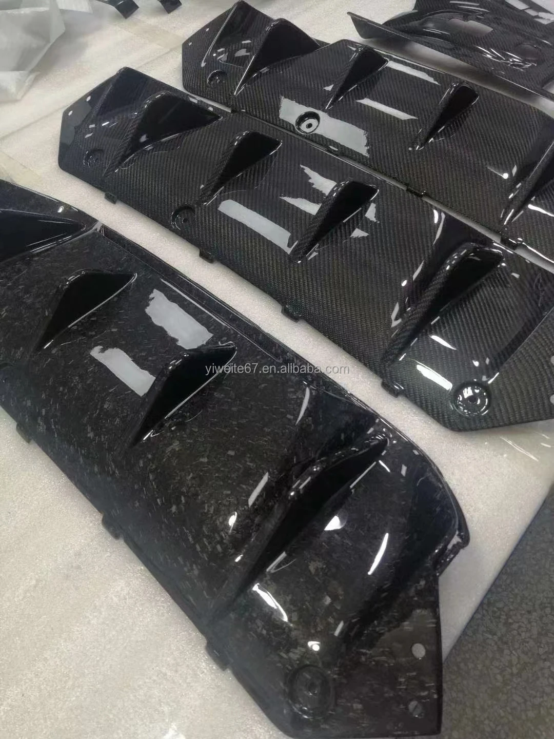 OEM Carbon Fiber Parts Toray 3K Dry Carbon Car Assembly Carbon Fiber Molding Parts Customization