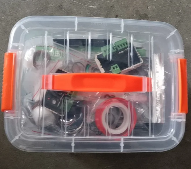 spare parts + tool box 660