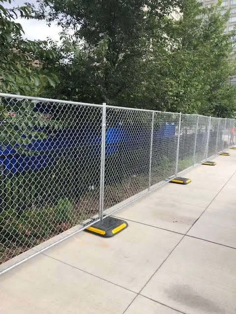 Hebei Anping spot can customize colors  Canadian temporary guardrail Australian temporary fence