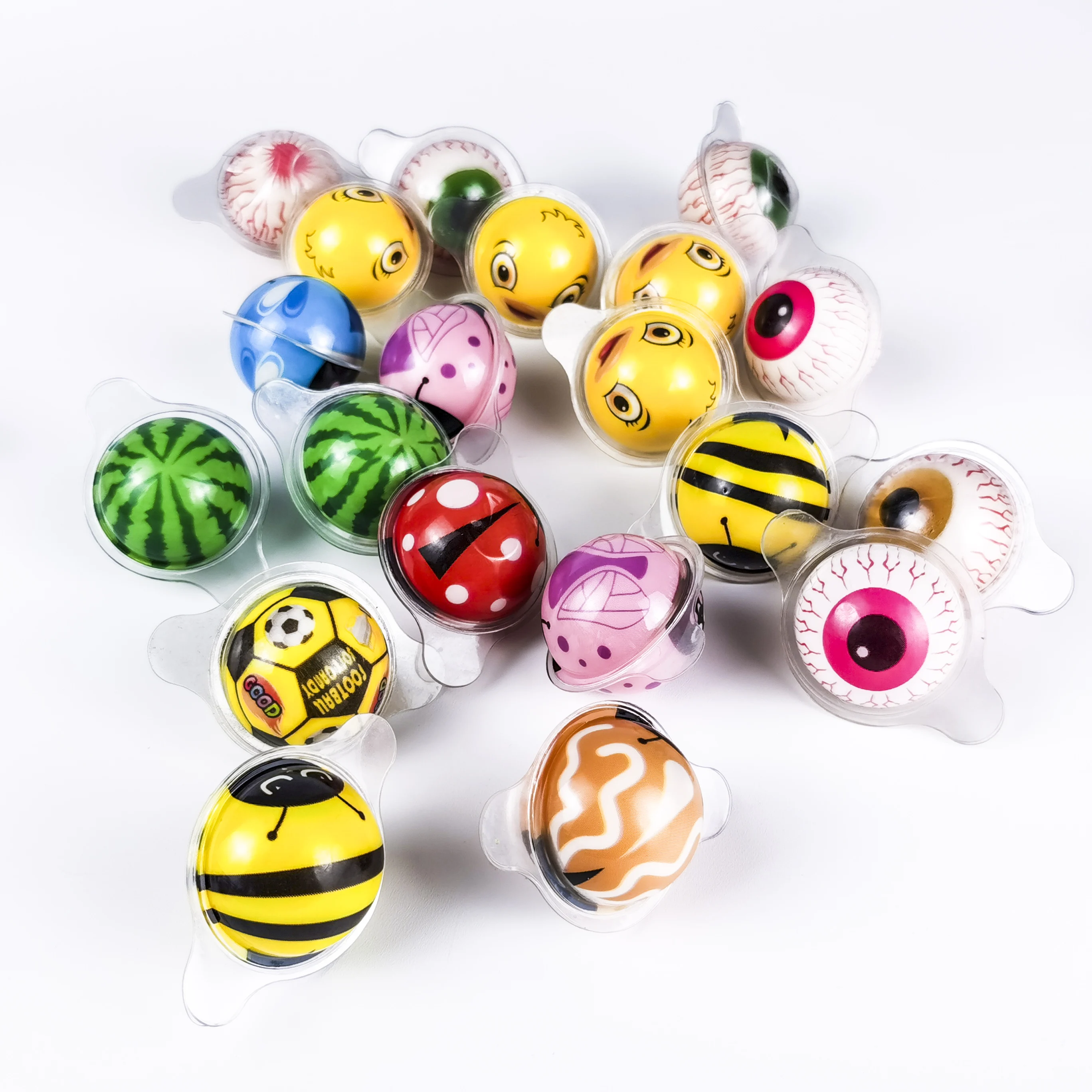 Производитель OEM Sweet 4D Mini Soft Eyes Gummy Candy Ball Футбольная форма фруктовый вкус халяльная жевательная резинка Мультяшные мешки