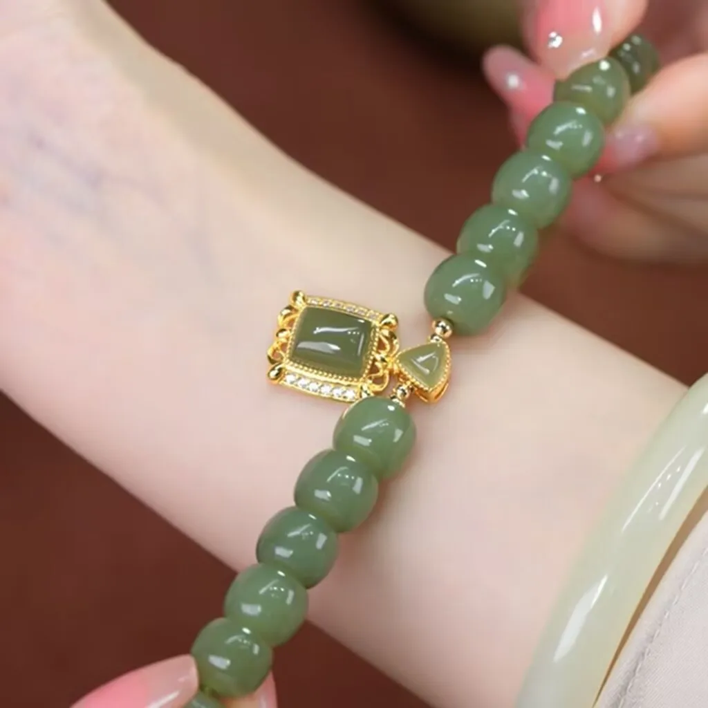 Vintage Green Beaded Diamond Square Gem Pendant Bracelet Crochet Circular Bracelet For Women Accessories Gifts