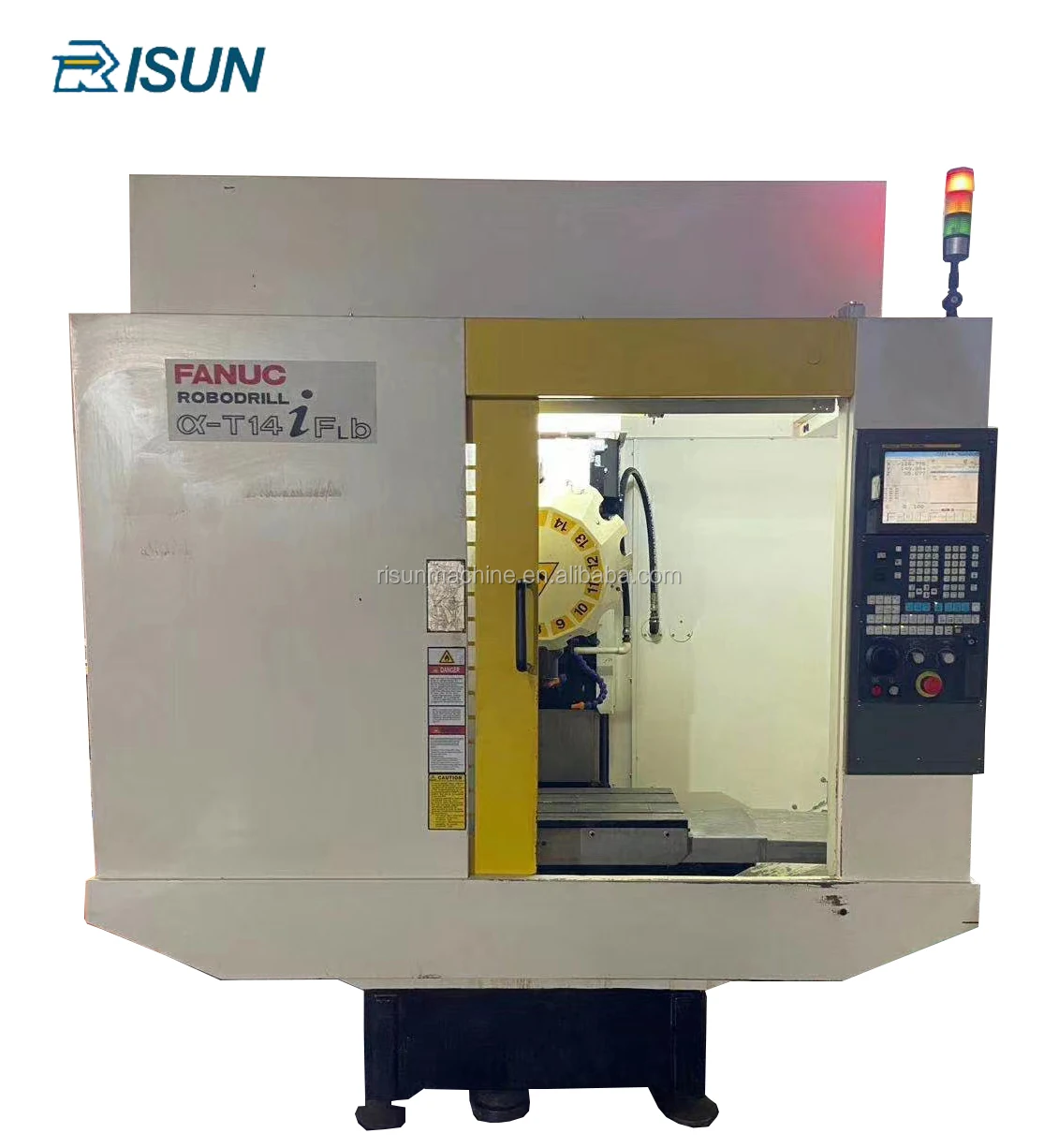  Б/у FANUC 700 Малый буровой Центр оснащен высокоскоростной системой