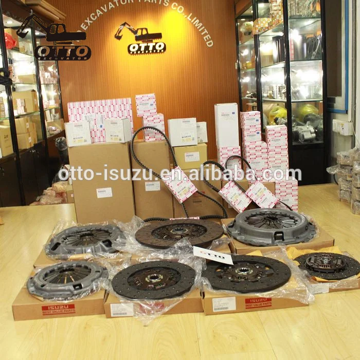 ZX200 HPV102 CYLINDER HEAD 1027131