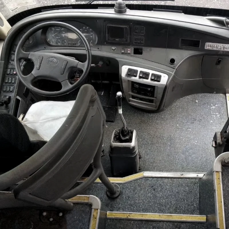  53 сиденья 350hp б/у yutong автобус 12M