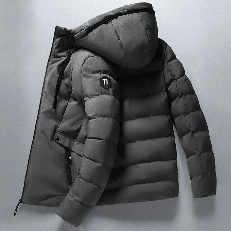 2023 Hot Selling Warm Fashion Style Custom Design Hooded Quilted Nylon  Winter Jackets for Men