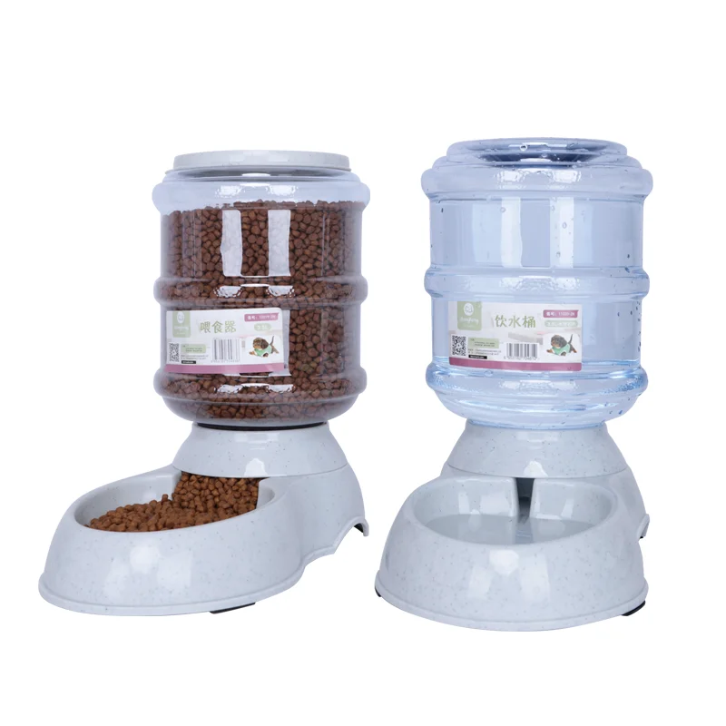 
2020 wholesale durable pet food feeder automatic dog water bottle dispenser 