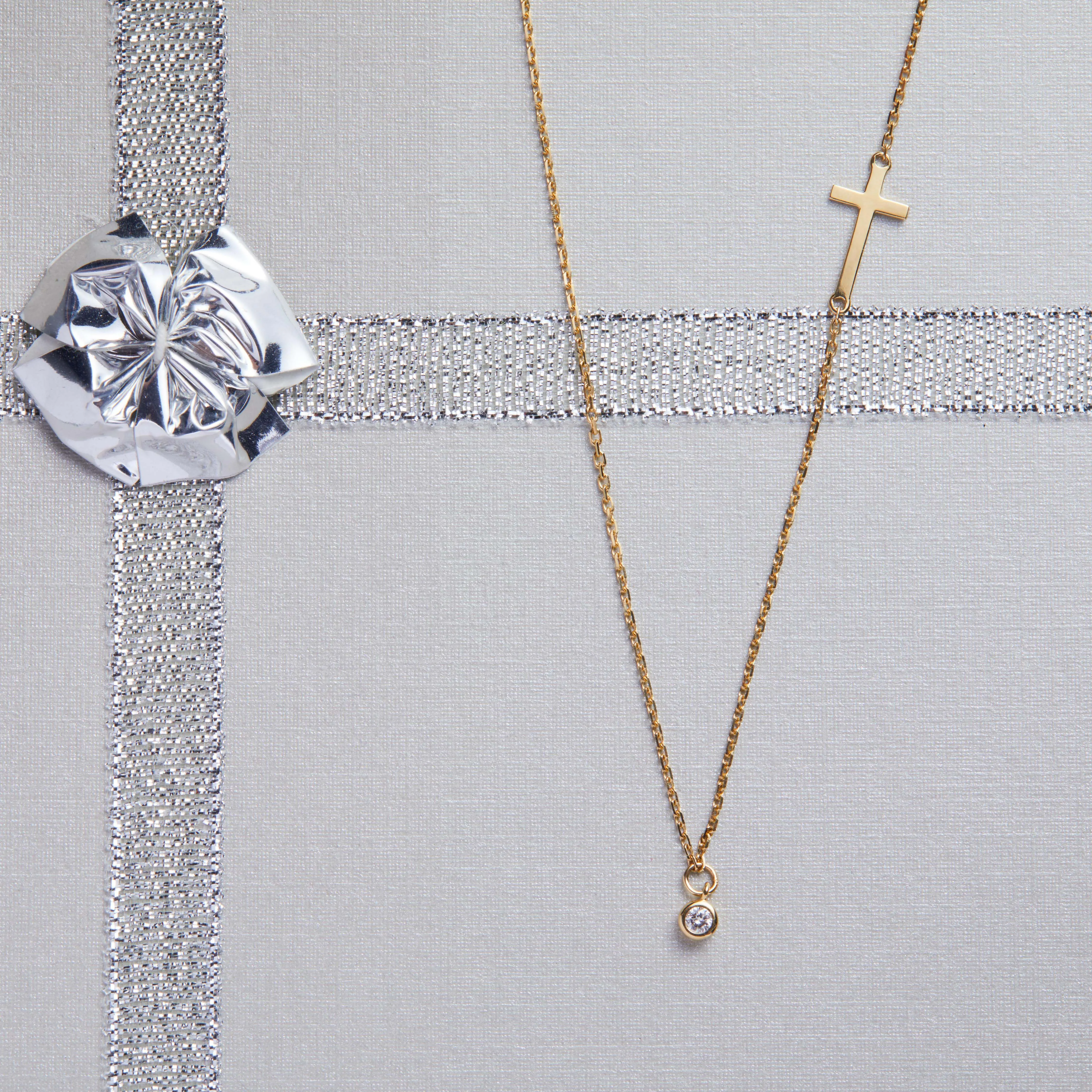 2021 Most Popular Solid 18k Gold Rolo Chain Layered Choke Real Diamond Cross Necklace with adjustable chain custom necklace