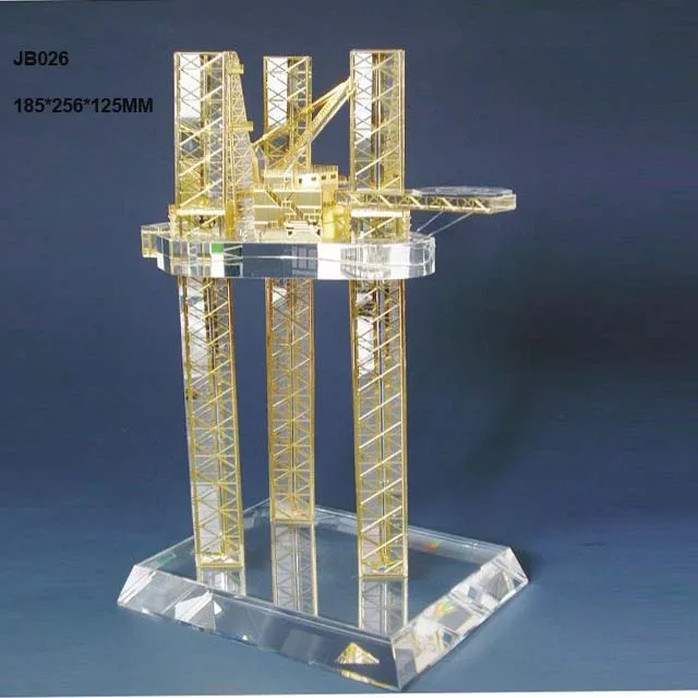 Beautiful gold plated k9 crystal oil rig model