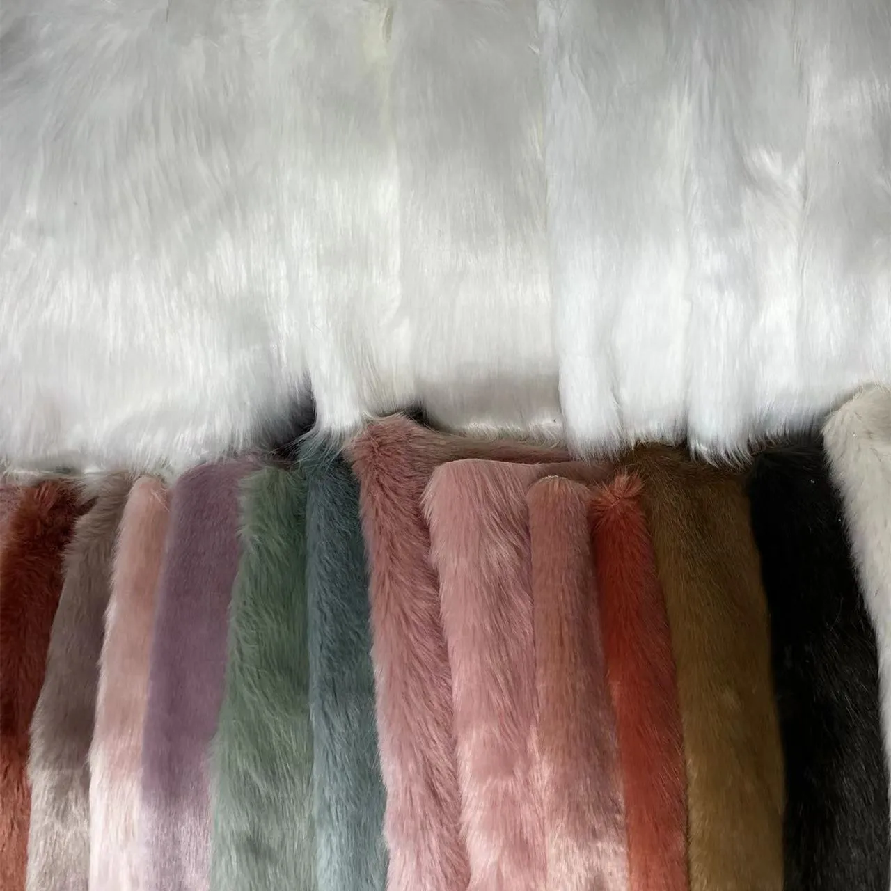 Mixed type faux fox fur fabric warehouse stock price cheap long fur