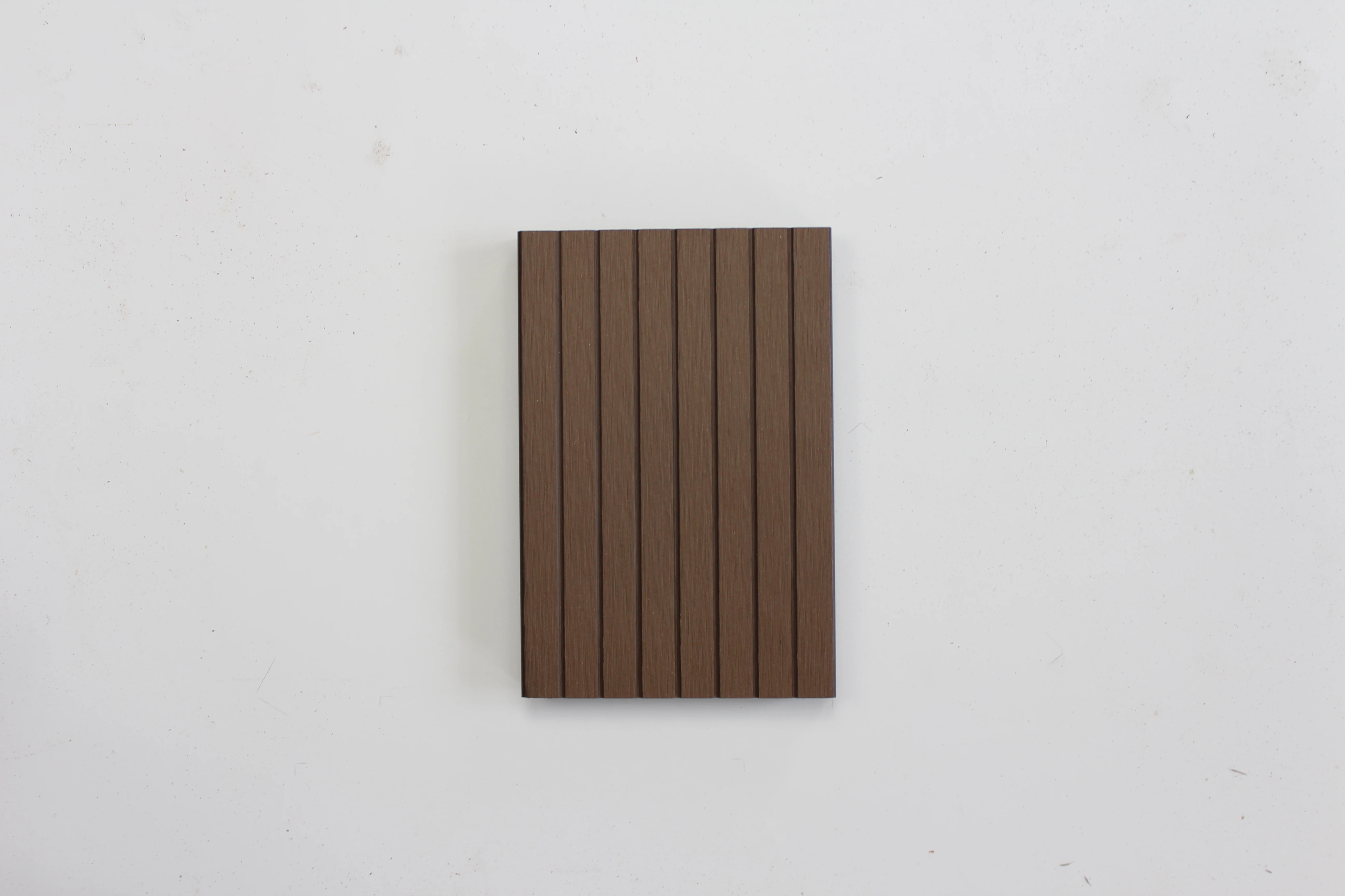 Interlocking Ground Mat Solid Cover Plate Non Slip PP Interlocking Garage Floor Tile Car Washing Grille Removable Plastic Sale